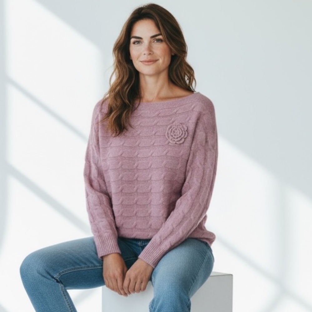 MILITARY HIPPIE - NWT - PINKISH / MAUVE POPOVER SWEATER WITH ROSE DETAIL B7